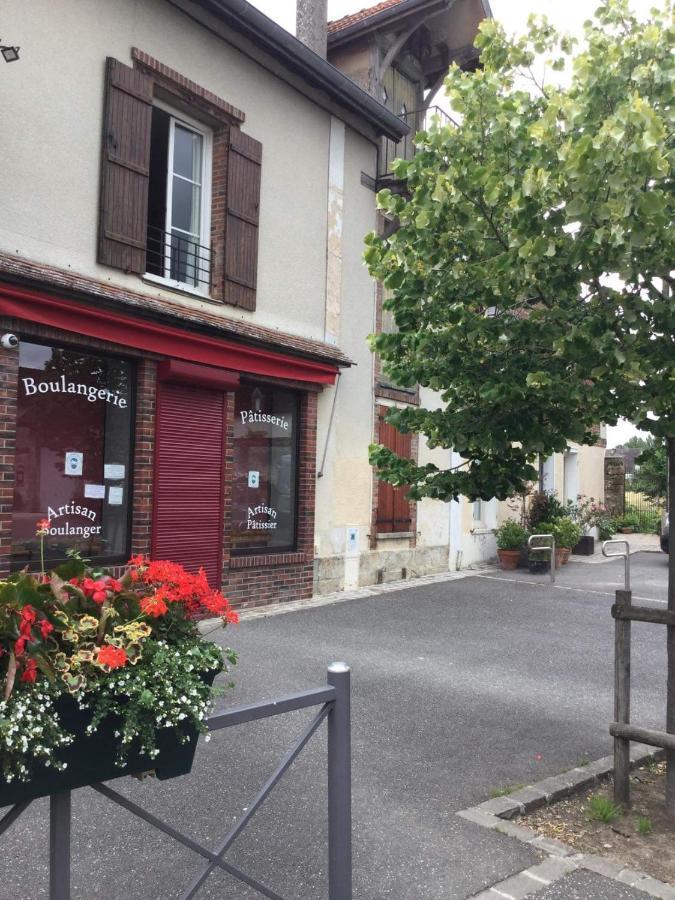 Demeure Saint Martin Villa Sourdun Exterior photo